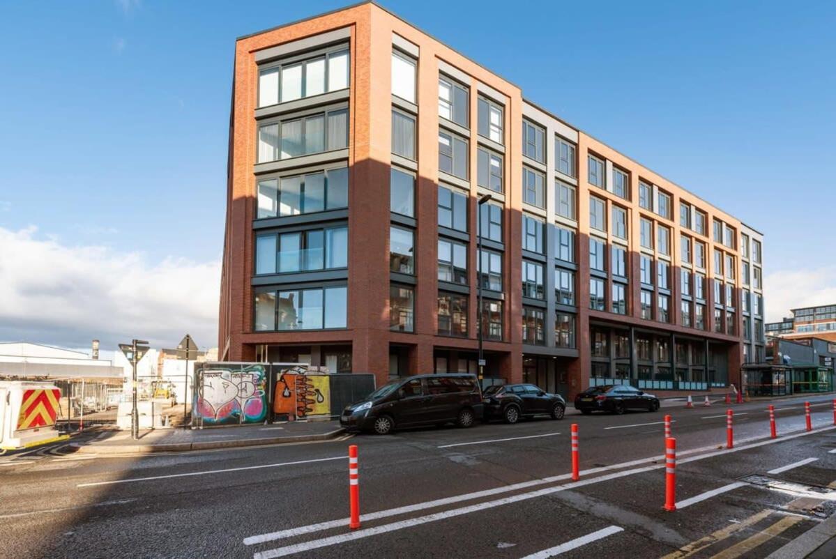 Apartment Stunning 2 Bed Flat Birmingham